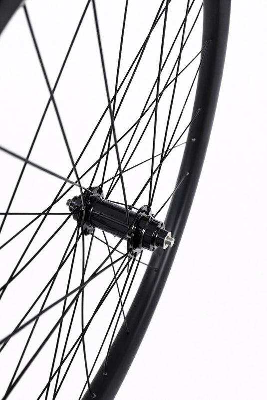 RIMS VITTORIA CARBON 700 x 28 c