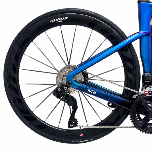 WINSPACE M6 SHIMANO 105 Di2 - CARBON ROAD BIKE - UCI APPROVED