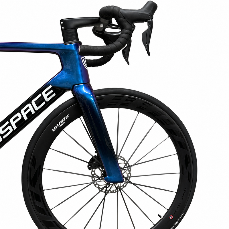 Load image into Gallery viewer, WINSPACE M6 SHIMANO 105 Di2 - CARBON ROAD BIKE - UCI APPROVED
