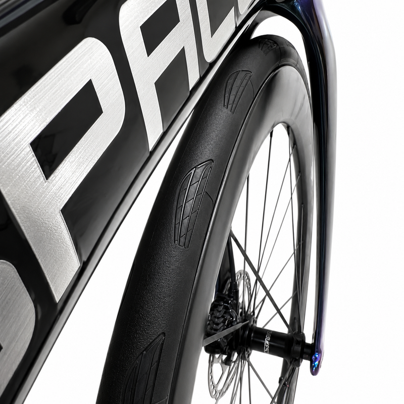 Load image into Gallery viewer, WINSPACE M6 SHIMANO 105 Di2 - CARBON ROAD BIKE - UCI APPROVED
