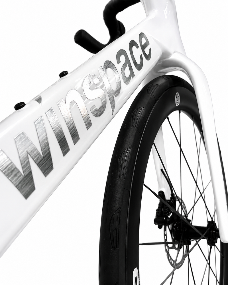 Load image into Gallery viewer, WINSPACE T1600 ULTRA SHIMANO 105 Di2 - CARBON ROAD BIKE - UCI APPROVED
